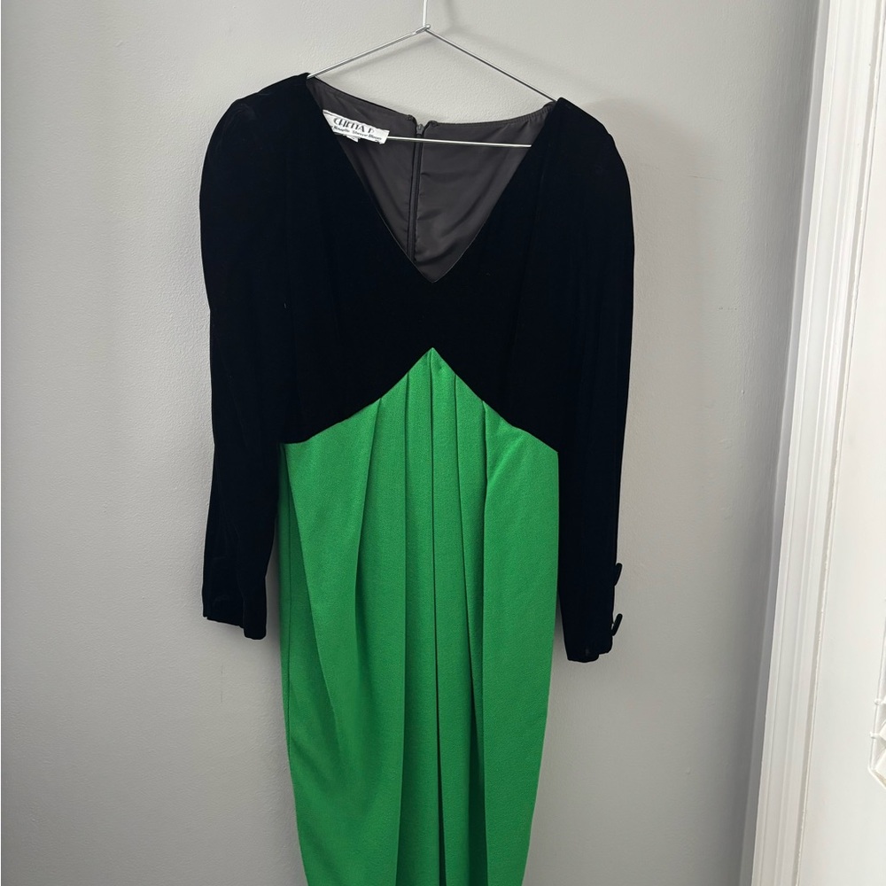 Chetta B Black Velvet and Green Long Sleeve Dress